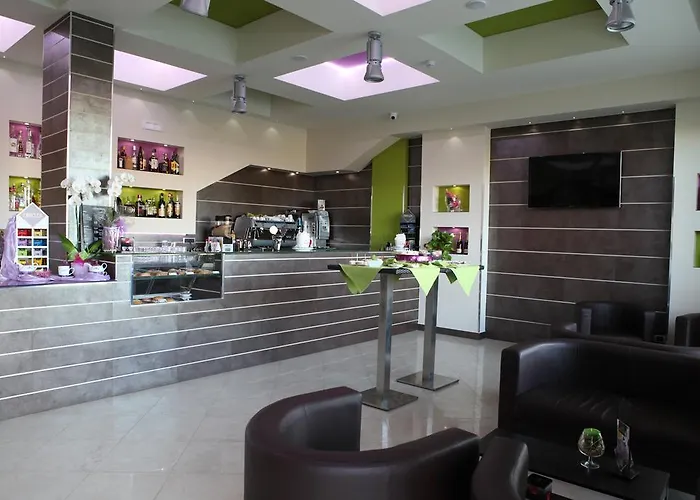 Otto&mezzo Alojamento de Acomodação e Pequeno-almoço Eboli